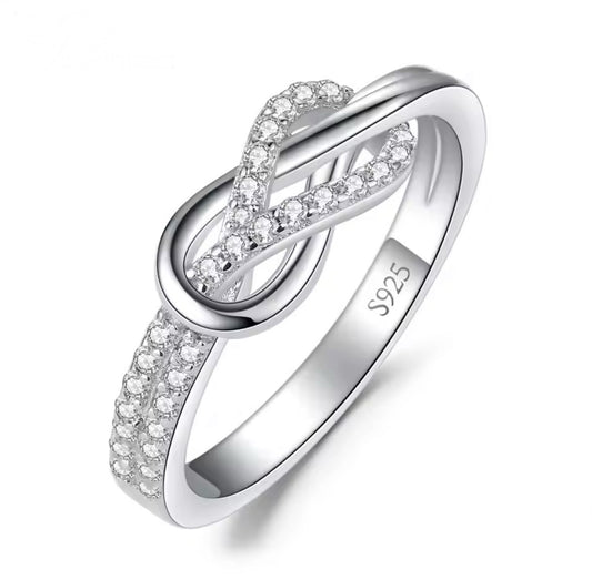 Anillo Nudo Eterno